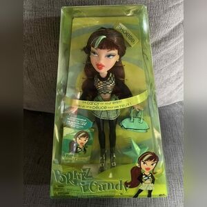 Bratz i-Candy Phoebe Doll with Accessories